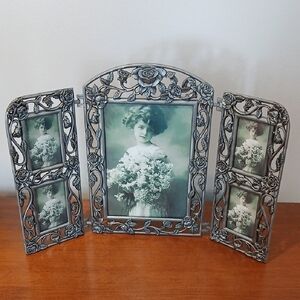 Antique-like Picture Frame For Multiple Pictures